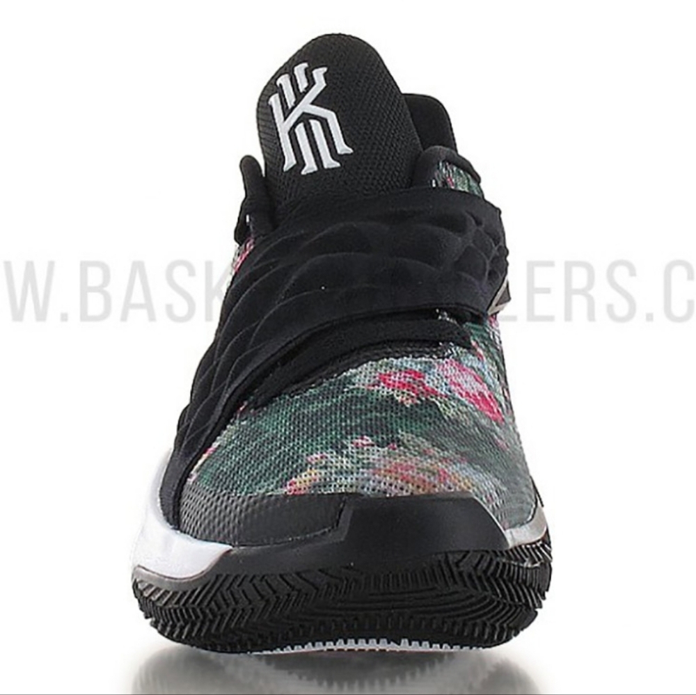 Nike Adds Floral Patterns To The Kyrie Low 1 Size 10.5 - Picture 4 of 9